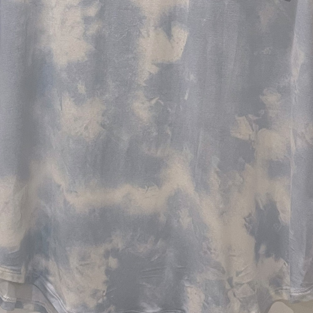 NEW…Market & Spruce Light Blue Tie-Dye Top - Picture 5 of 5
